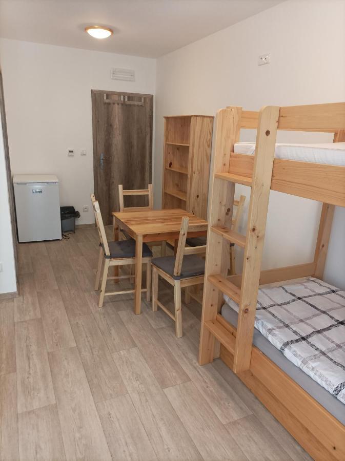Rodinne Vinarstvi Guldanovi Divaky Bagian luar foto